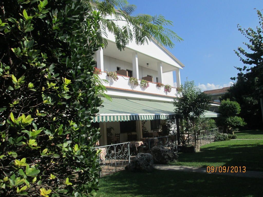 Hotel Doria - Business & Bike Ostiglia Exterior photo